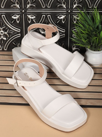 Retro Walk Fashionable Block Heels (Color-White)(Size-38)